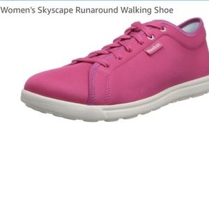 Reebok Skyscape. Never worn!